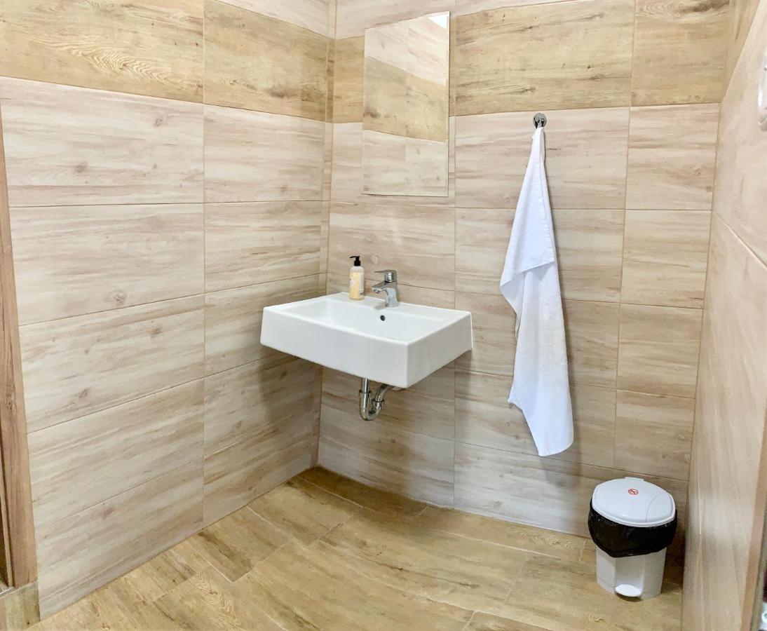 Apartmany Statek Bezdedice Hostomice Luaran gambar