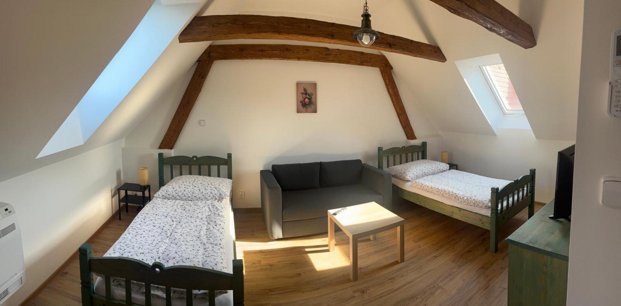 Apartmany Statek Bezdedice Hostomice Luaran gambar